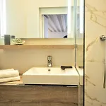 Moliere Chicsuites Lägenhet *