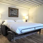 Moliere Chicsuites Lägenhet Paris