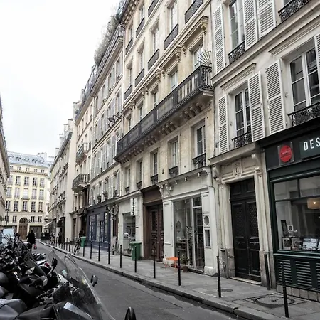 아파트 몰리에르 시크스위트